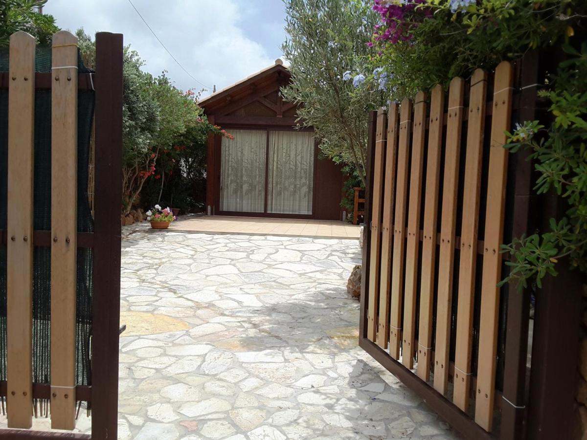 Il Rustico Di Pino Villa Custonaci Exterior photo